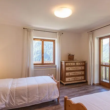 Apartment Casa Carfon Canale d'Agordo