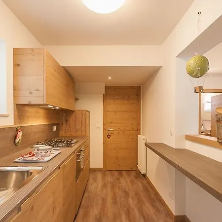 Casa Carfon Apartman *